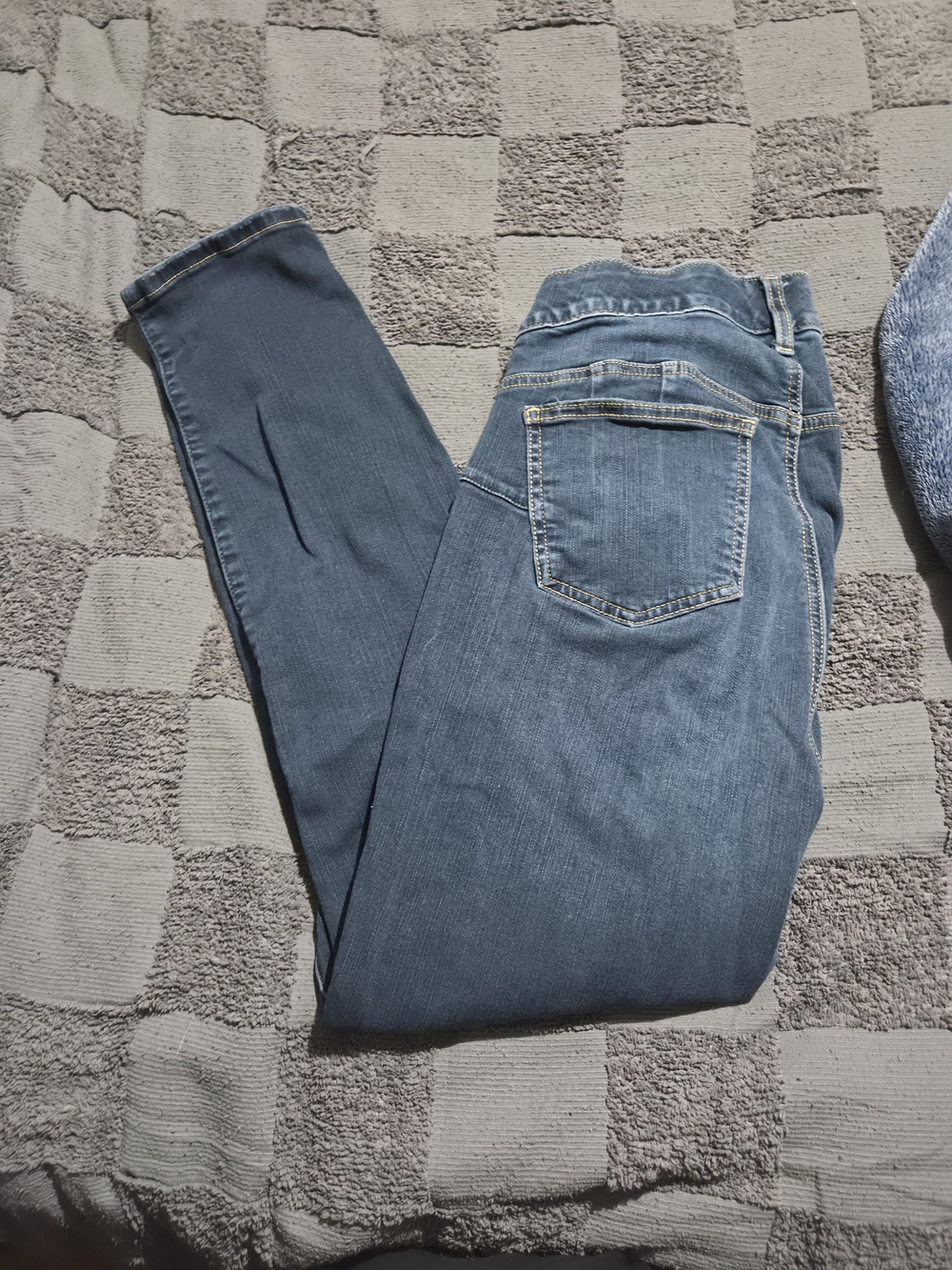 Torrid Bombshell Skinny - Picture 4 of 5